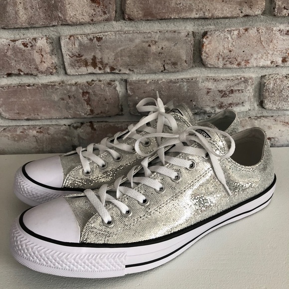 converse sparkles